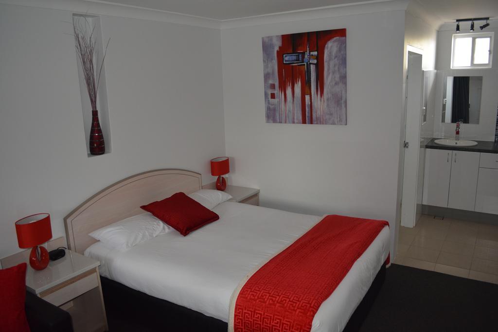 Alabaster Motor Inn Taree Eksteriør billede